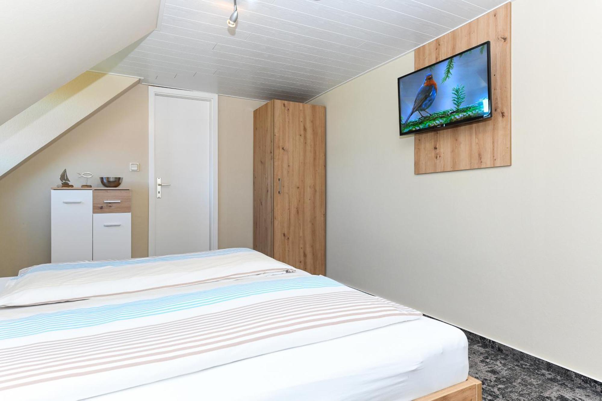 Pension Burggaststaette Heyken Нойхарлингерзиль Экстерьер фото