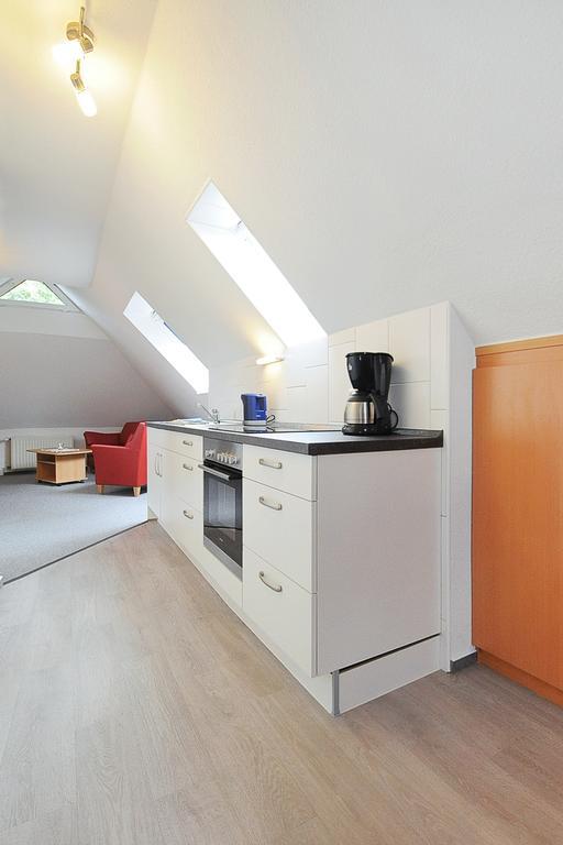 Pension Burggaststaette Heyken Нойхарлингерзиль Экстерьер фото